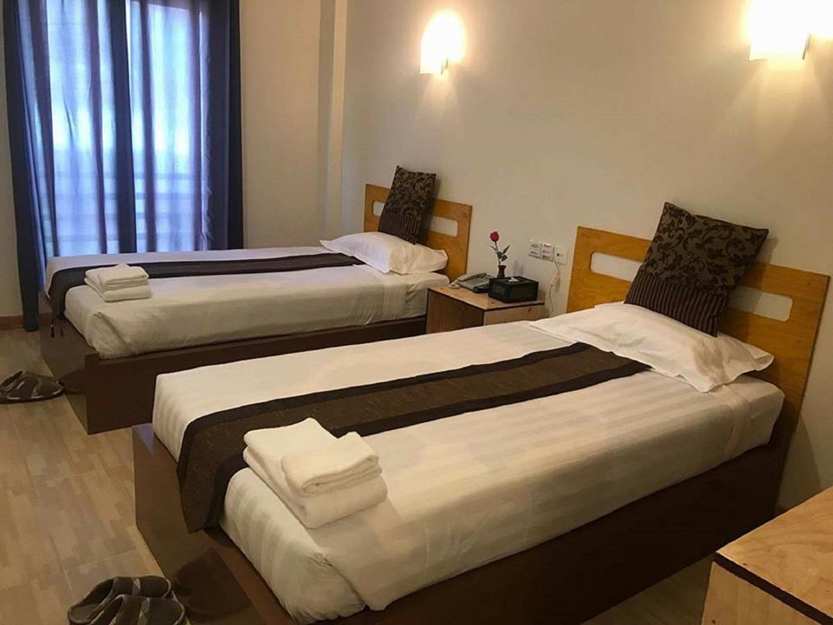 Sky Motel Кало Екстер'єр фото
