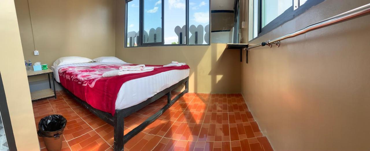 Sky Motel Кало Екстер'єр фото